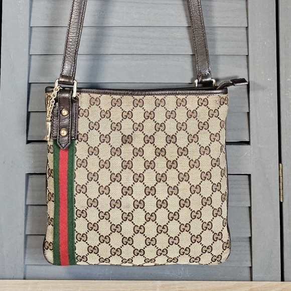 Authentic GUCCI Monogram GG Web Sherry Line Crossbody - Picture 1 of 13